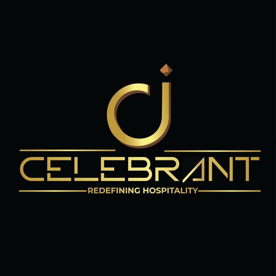 Celebrant Hotel พาราณสี ภายนอก รูปภาพ